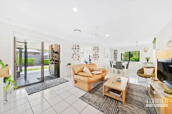Fourth view of Homely house listing, 10 Terrier Court, Redland Bay QLD 4165
