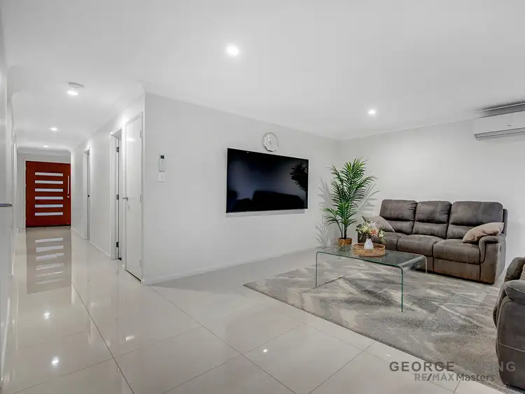 Second view of Homely house listing, 10 Kintore St, Heathwood QLD 4110