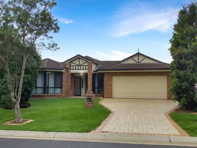 77 Cottonwood Circuit, North Lakes QLD 4509