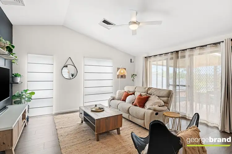 Second view of Homely house listing, 9 Colleena Close, Kincumber NSW 2251