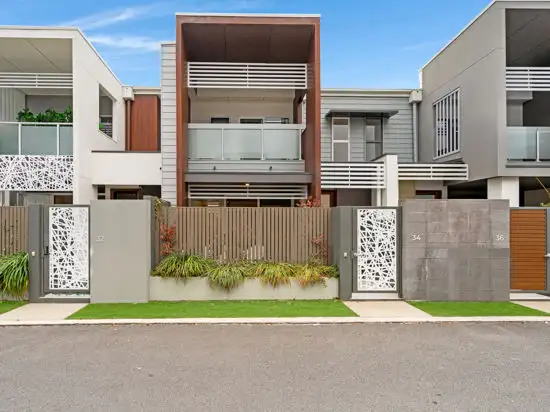 Main view of Homely townhouse listing, 34/1 Vue Boulevard, Robina QLD 4226
