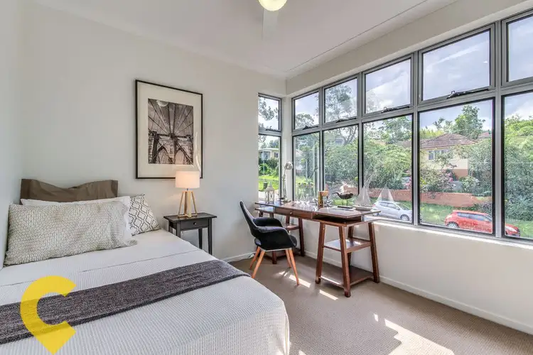 Sixth view of Homely unit listing, 3/96 Dell Road, St Lucia QLD 4067