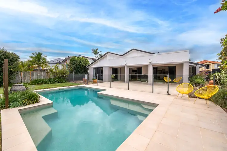 6 Kuthar Street, Pelican Waters QLD 4551