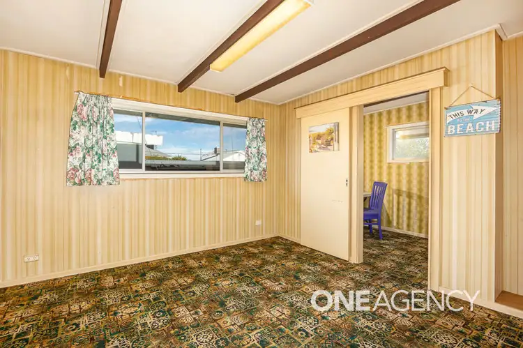 Fourth view of Homely house listing, 10 KILLARA AVENUE, Mount Austin NSW 2650