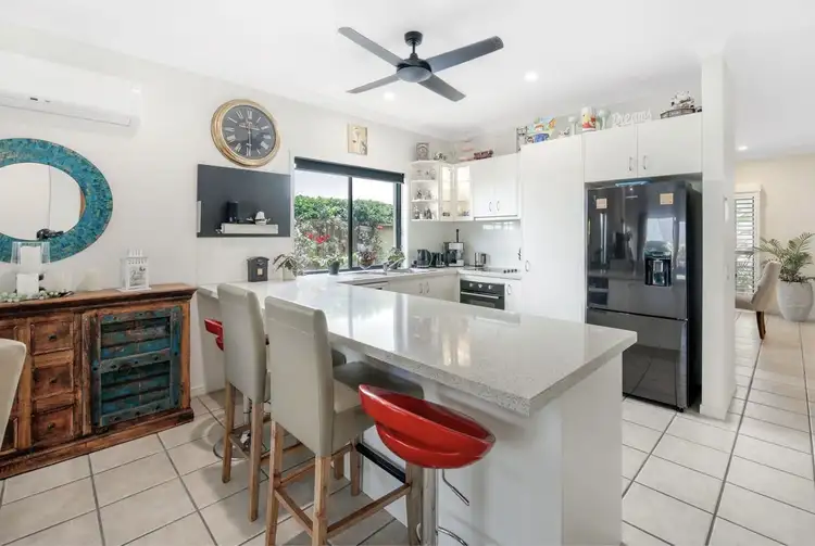 Fourth view of Homely house listing, 2/281 Bayview Street, Hollywell QLD 4216