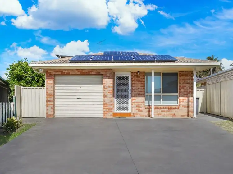 2/7 Vernon Close, Rosemeadow NSW 2560