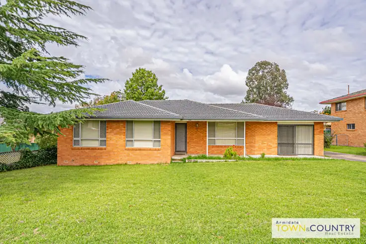 2 Gordon Street, Armidale NSW 2350