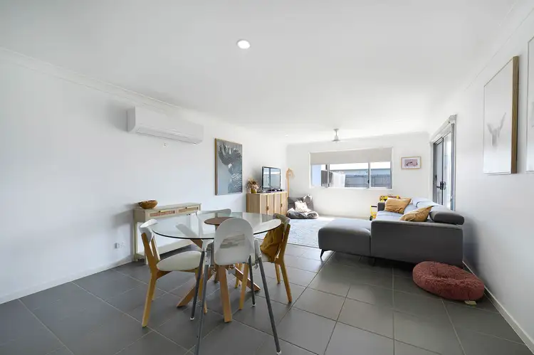 Fifth view of Homely semi-detached listing, 1&2/31 Primavera Boulevard, Beaconsfield QLD 4740