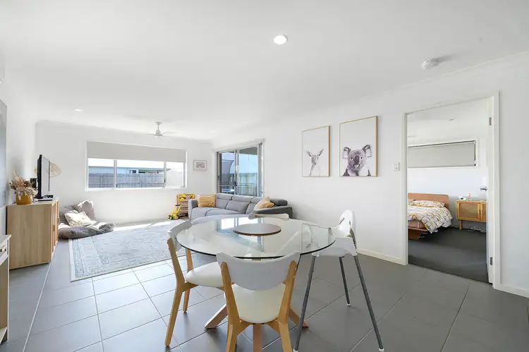 Sixth view of Homely semi-detached listing, 1&2/31 Primavera Boulevard, Beaconsfield QLD 4740
