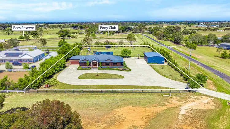 760 Old Melbourne Road, Little River VIC 3211