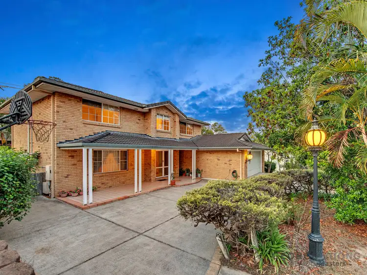 10 Settlers Cct, Forest Lake QLD 4078