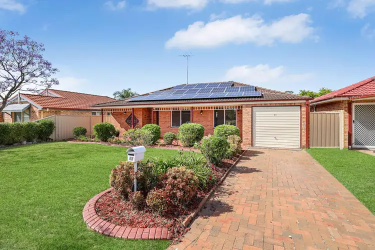 93 Winten Drive