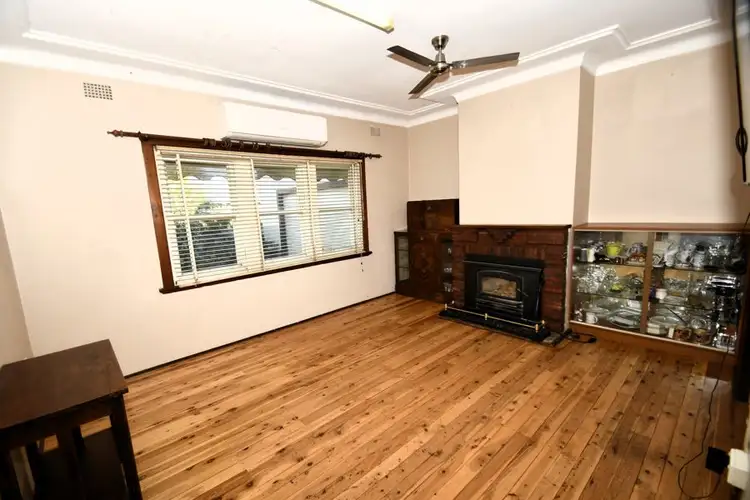 Second view of Homely house listing, 5 Soldiers Lane, Wellington NSW 2820