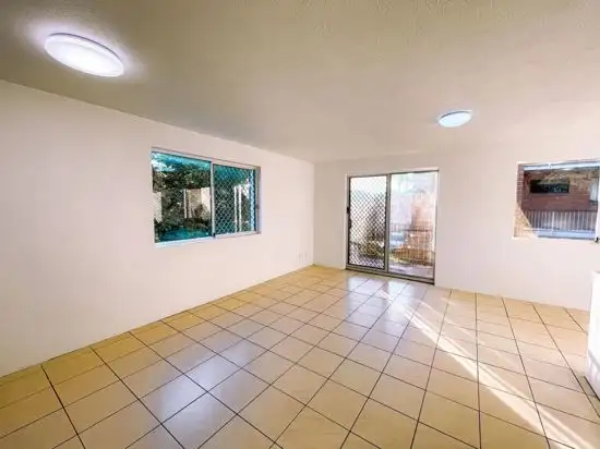 Third view of Homely apartment listing, 4/203 Scarborough St, Southport QLD 4215