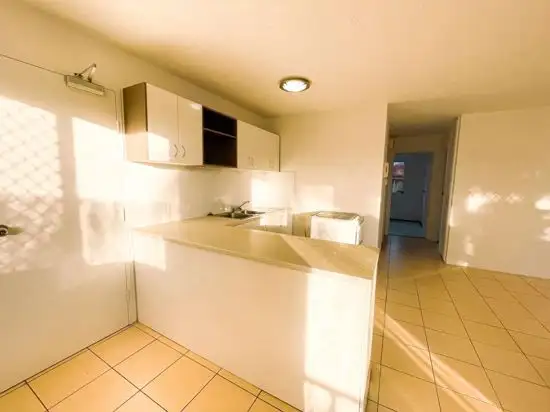 Fifth view of Homely apartment listing, 4/203 Scarborough St, Southport QLD 4215