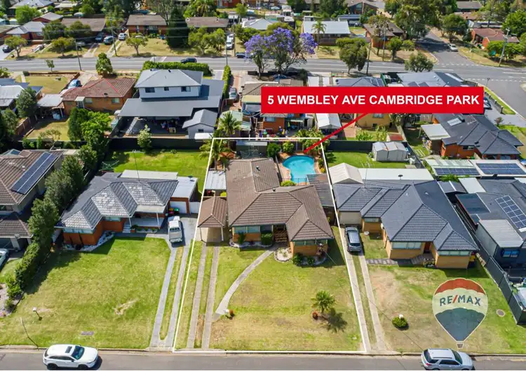 5 WEMBLEY AVENUE, Cambridge Park NSW 2747