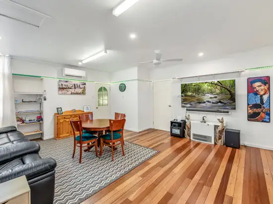 38 Fegen Drive, Moorooka QLD 4105