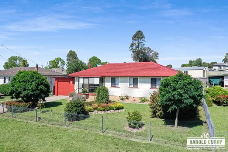 212 Bulwer Street, Tenterfield NSW 2372