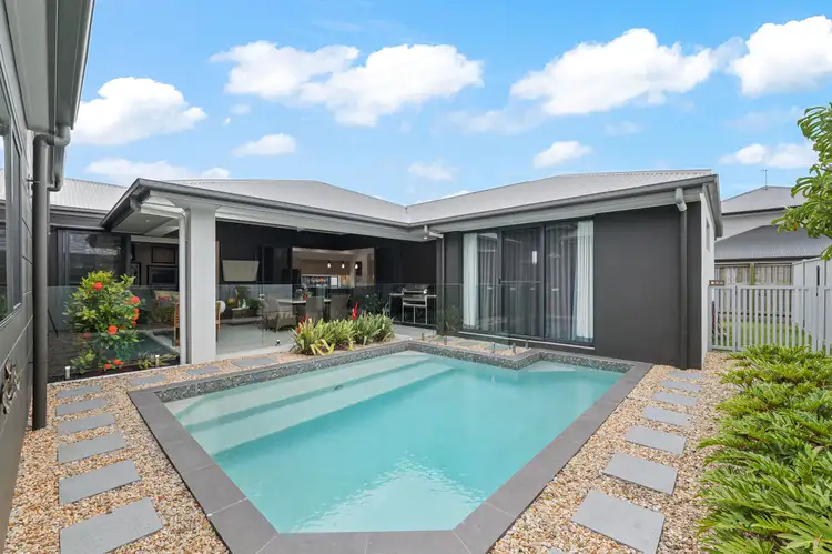 37 Waderbird Crescent, Pelican Waters QLD 4551