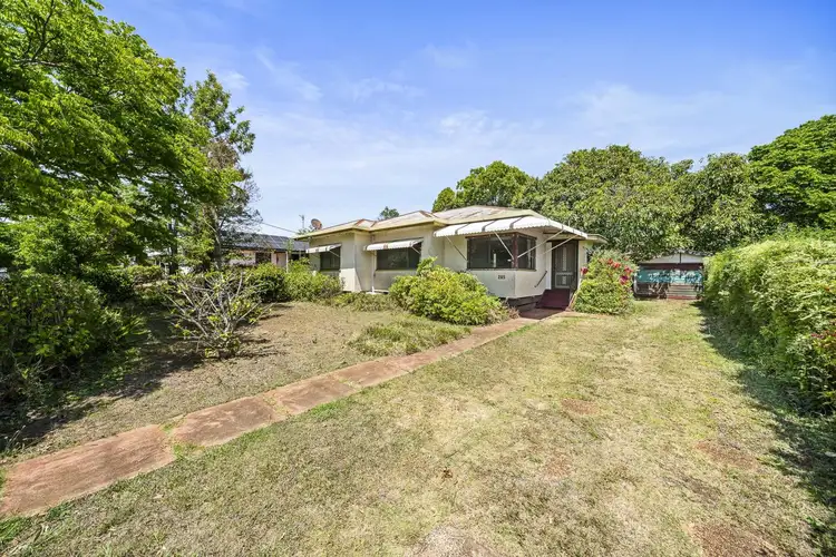 285 West Street, Harristown QLD 4350