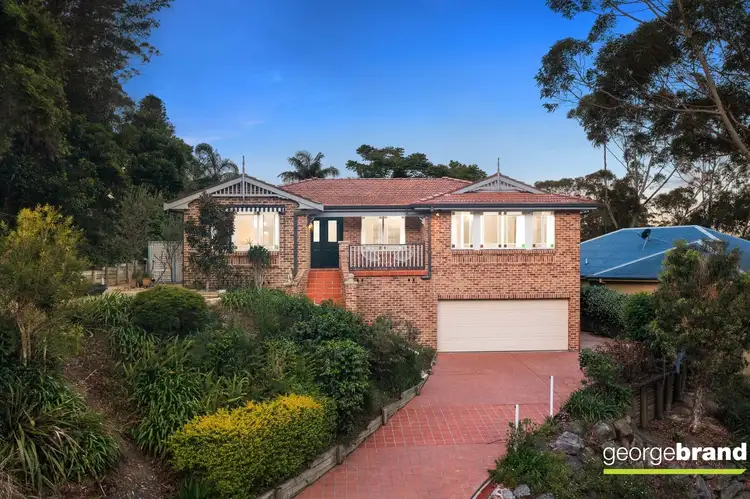 15 Moores Road, Avoca Beach NSW 2251