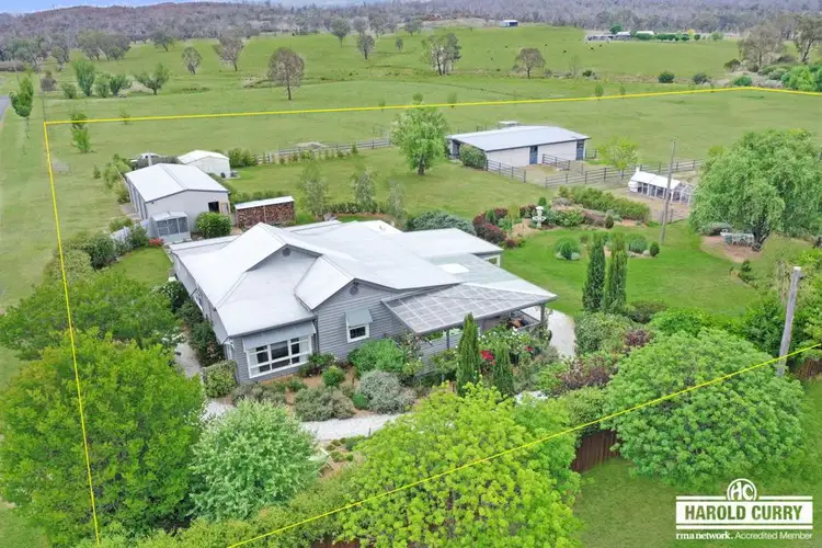 83 Douglas Street, Tenterfield NSW 2372