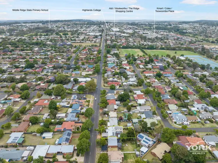 Third view of Homely house listing, 371 Hume Street, Kearneys Spring QLD 4350