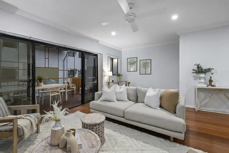 11/9 Talbot Street, Coorparoo QLD 4151