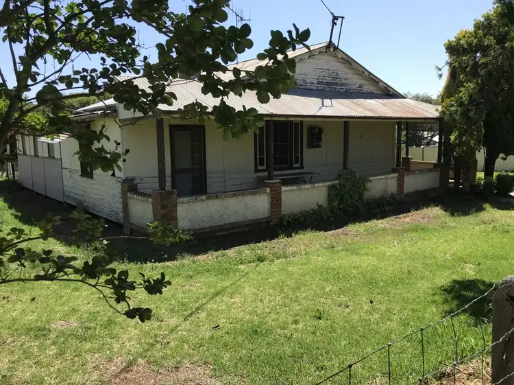 31-33 White street, Coonabarabran NSW 2357