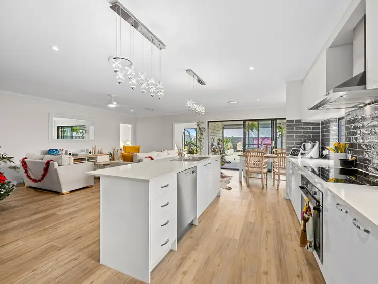 Fifth view of Homely house listing, 19 Tulip Street, Yamanto QLD 4305