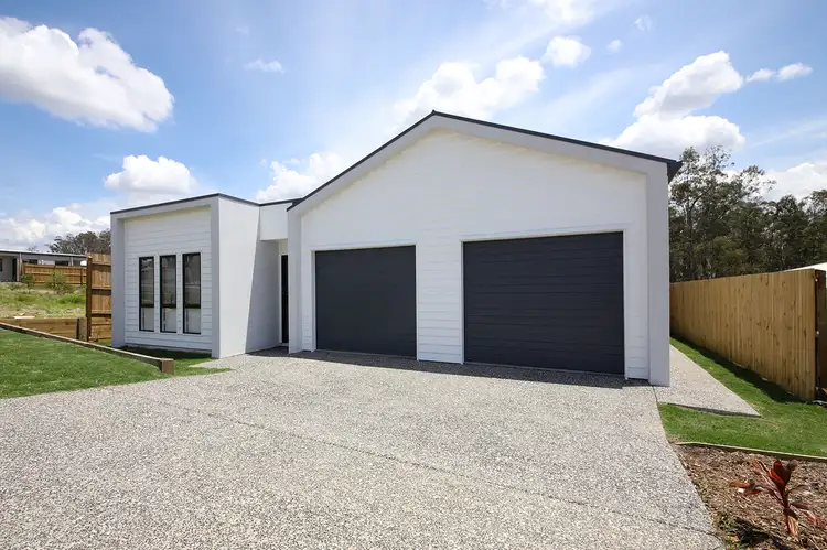 2/3 Amber Court, Redbank Plains QLD 4301