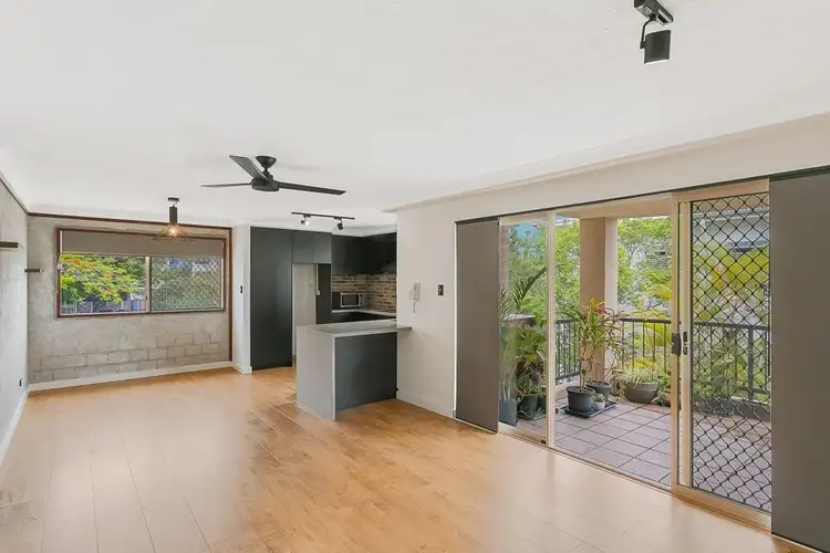 Second view of Homely unit listing, 4/5-7 Tweed Street, Coolangatta QLD 4225