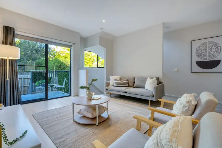 18/11 Troward Harvey Way, Craigieburn VIC 3064
