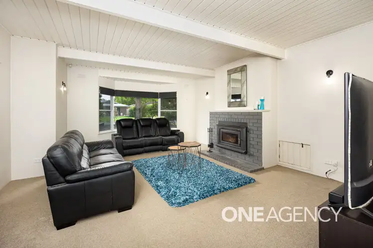 Fifth view of Homely house listing, 12 TAUPO DRIVE, Lake Albert NSW 2650