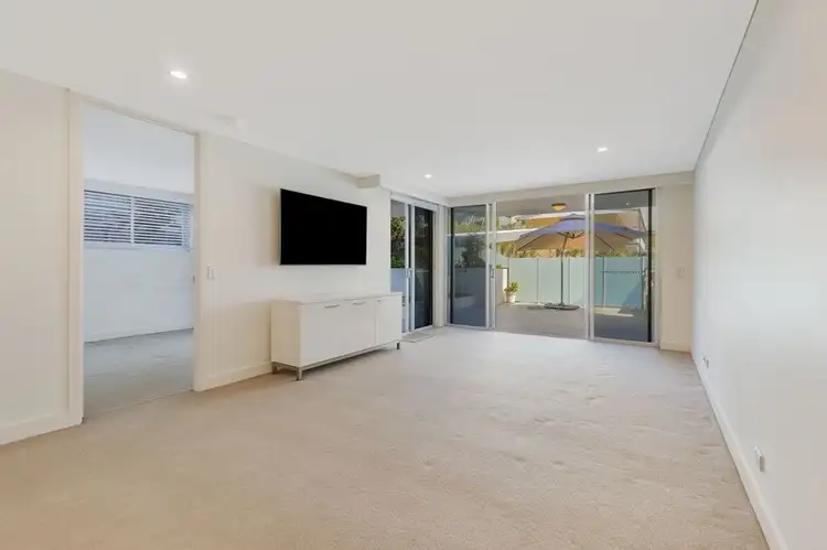 Sixth view of Homely apartment listing, 102/215 Boundary Street, Rainbow Bay QLD 4225