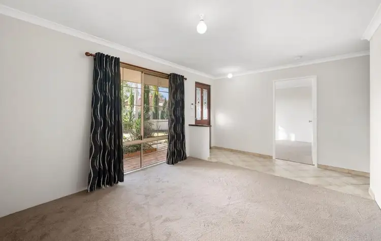 Fifth view of Homely house listing, 24 Waxflower Bend, Huntingdale WA 6110
