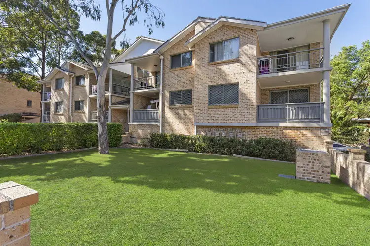 Main view of Homely unit listing, 3/74-76 Stapleton Street, Pendle Hill NSW 2145
