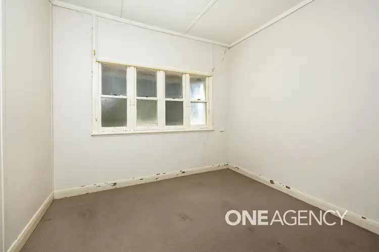 Fifth view of Homely house listing, 4 ATHOL STREET, Turvey Park NSW 2650