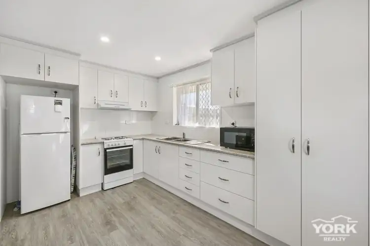 12/335 West Street