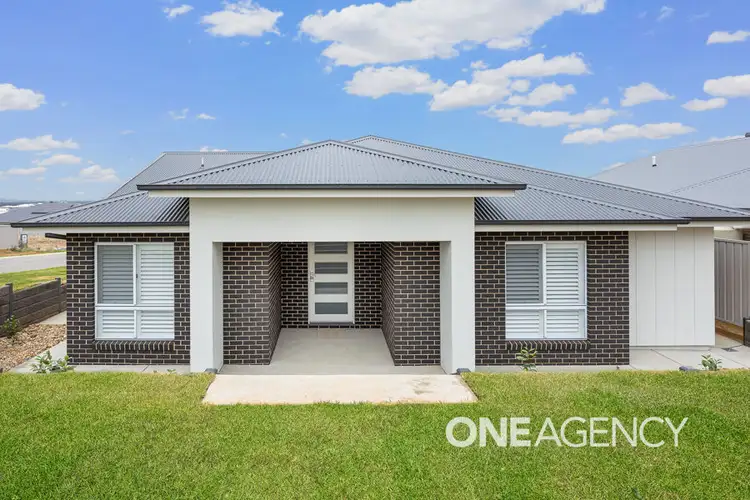 Main view of Homely house listing, 118 VALENCIA DRIVE, Gobbagombalin NSW 2650