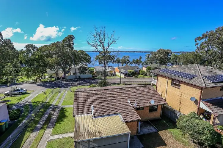46 Malvina Parade, Gorokan NSW 2263
