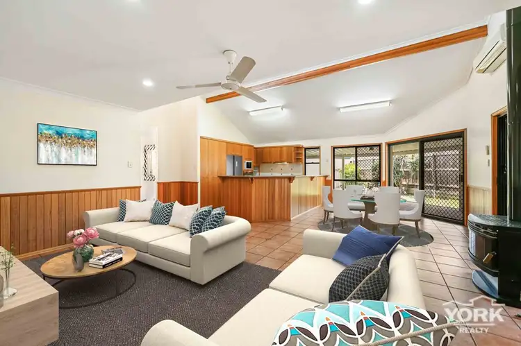 Third view of Homely house listing, 2 Audrey Court, Middle Ridge QLD 4350