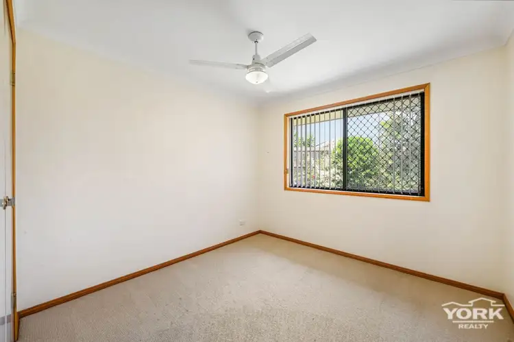 Sixth view of Homely house listing, 2 Audrey Court, Middle Ridge QLD 4350