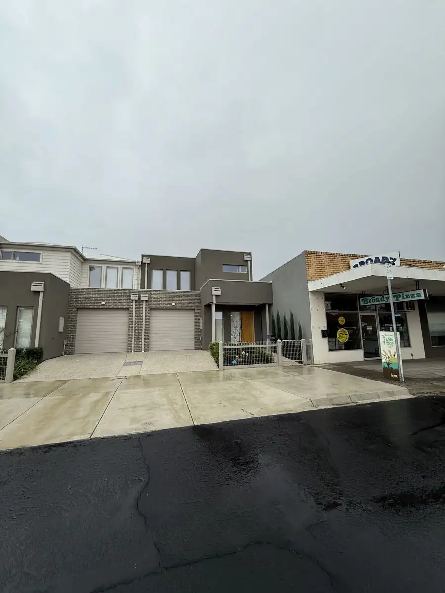 Main view of Homely townhouse listing, 40 Emu Parade, Jacana VIC 3047