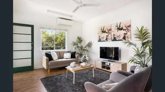 9 Clare Rd, Rocklea QLD 4106