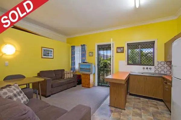 Main view of Homely unit listing, 5/20 Eden Av, Rainbow Bay QLD 4225