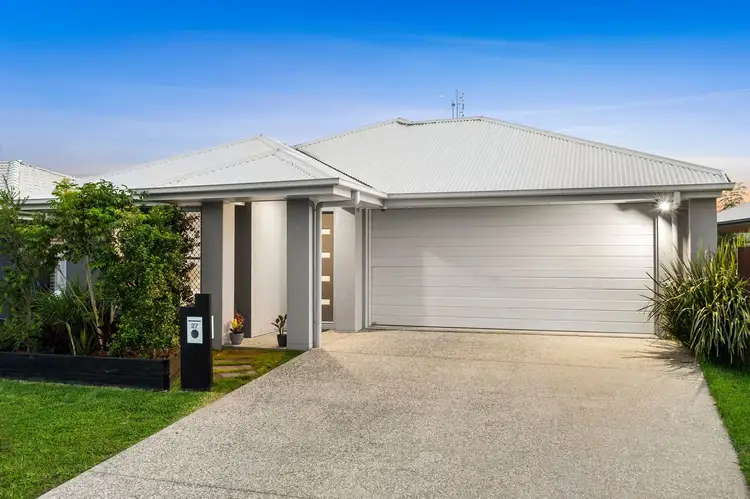 Second view of Homely house listing, 27 Wood Crescent, Baringa QLD 4551
