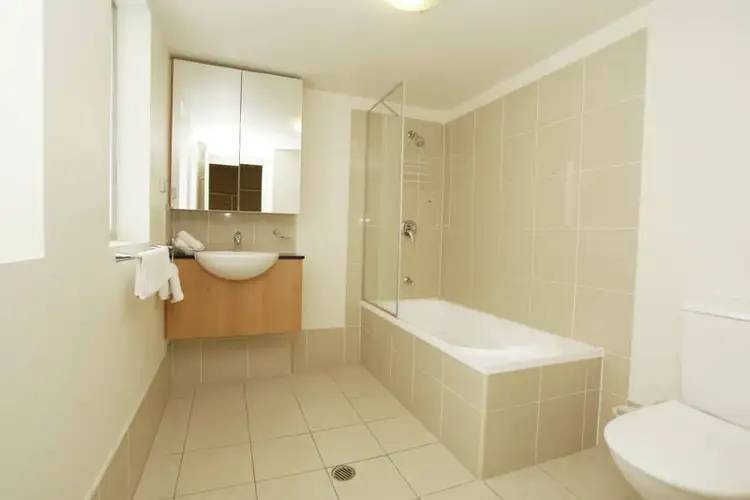 Sixth view of Homely apartment listing, 18/2 Berwick Street, Fortitude Valley QLD 4006