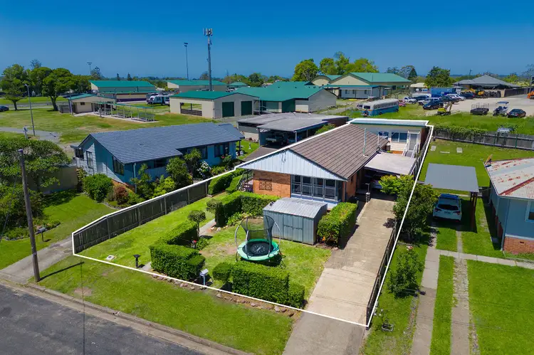 4 & 4A Thatcher Street, Wauchope NSW 2446