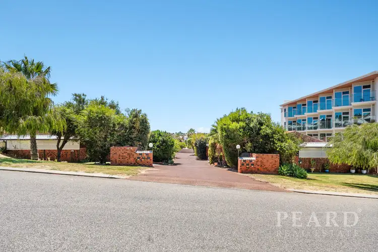 1/16 Wheatcroft Street